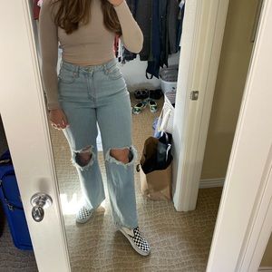 Wide ripe jeans, high waisted & sooo comfy